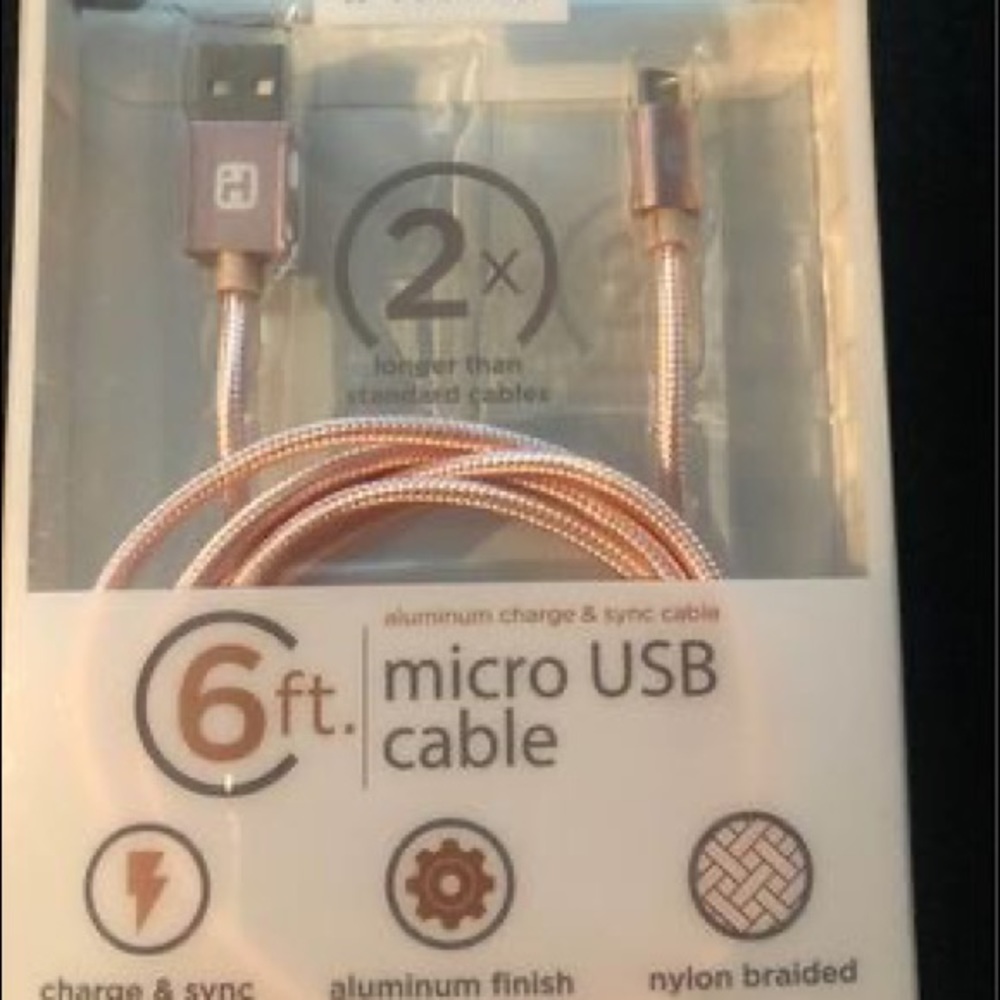 Micro USB cable/Ihome